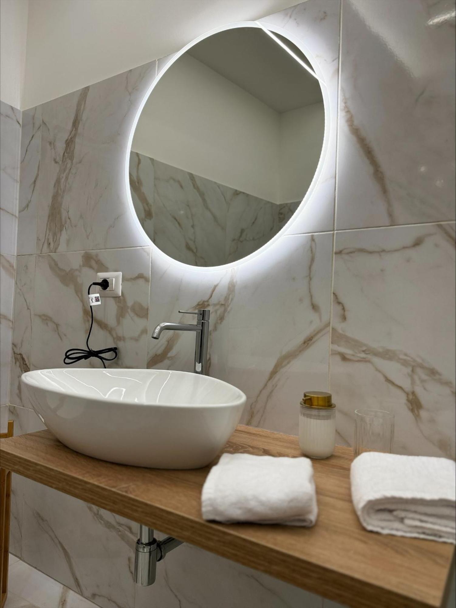 Matthias Luxury House Hotel Catania Ngoại thất bức ảnh