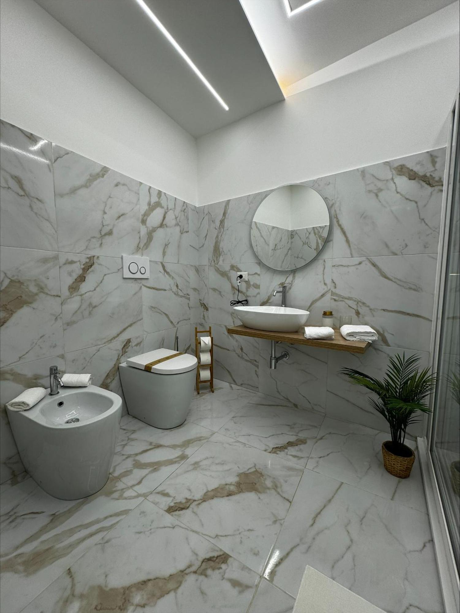 Matthias Luxury House Hotel Catania Ngoại thất bức ảnh