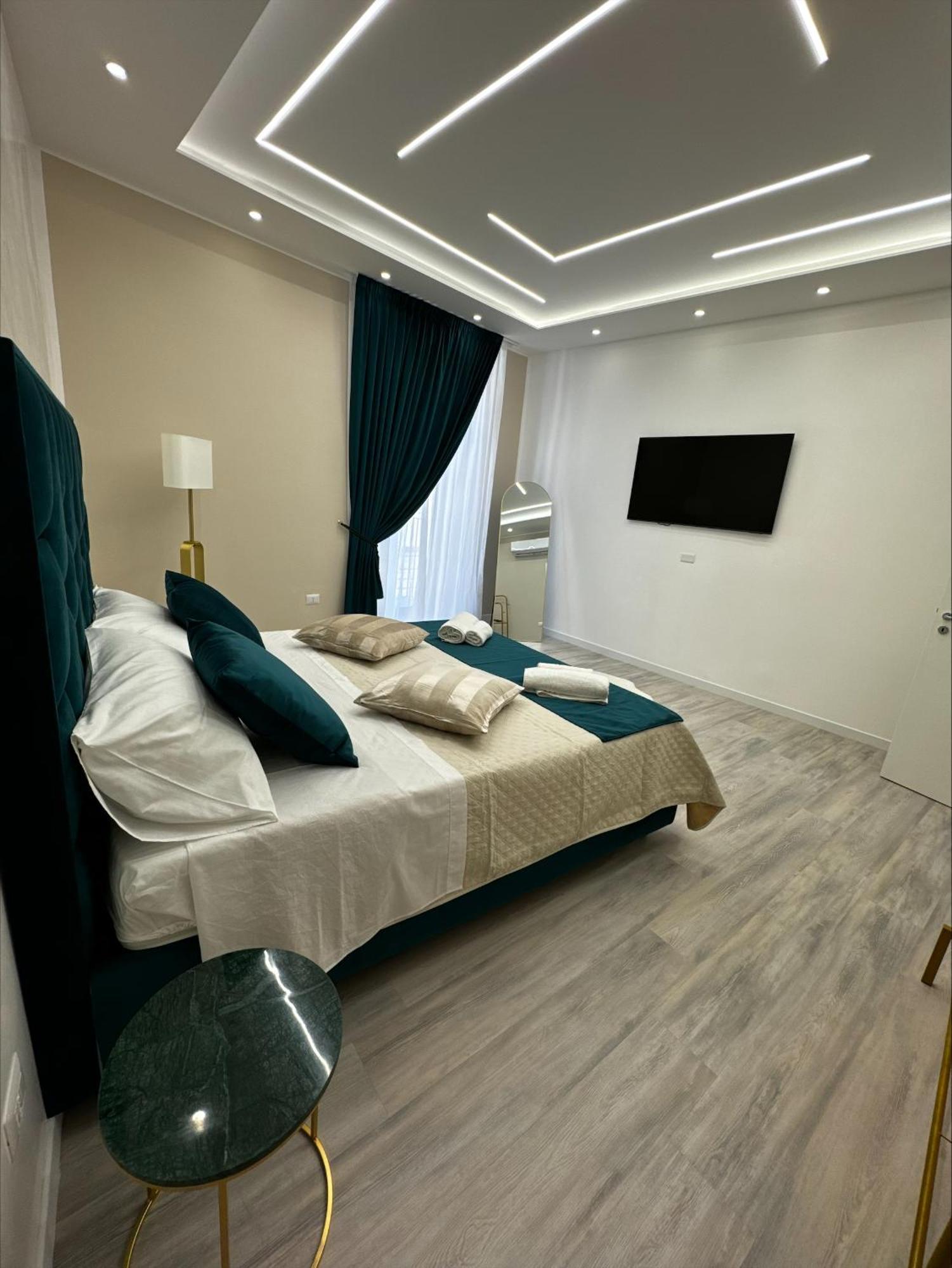 Matthias Luxury House Hotel Catania Ngoại thất bức ảnh
