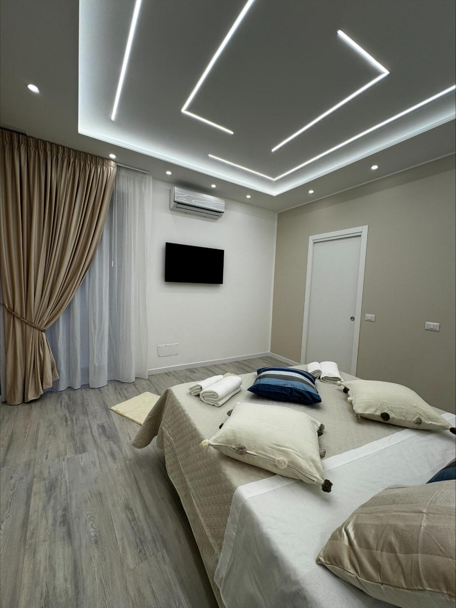 Matthias Luxury House Hotel Catania Ngoại thất bức ảnh
